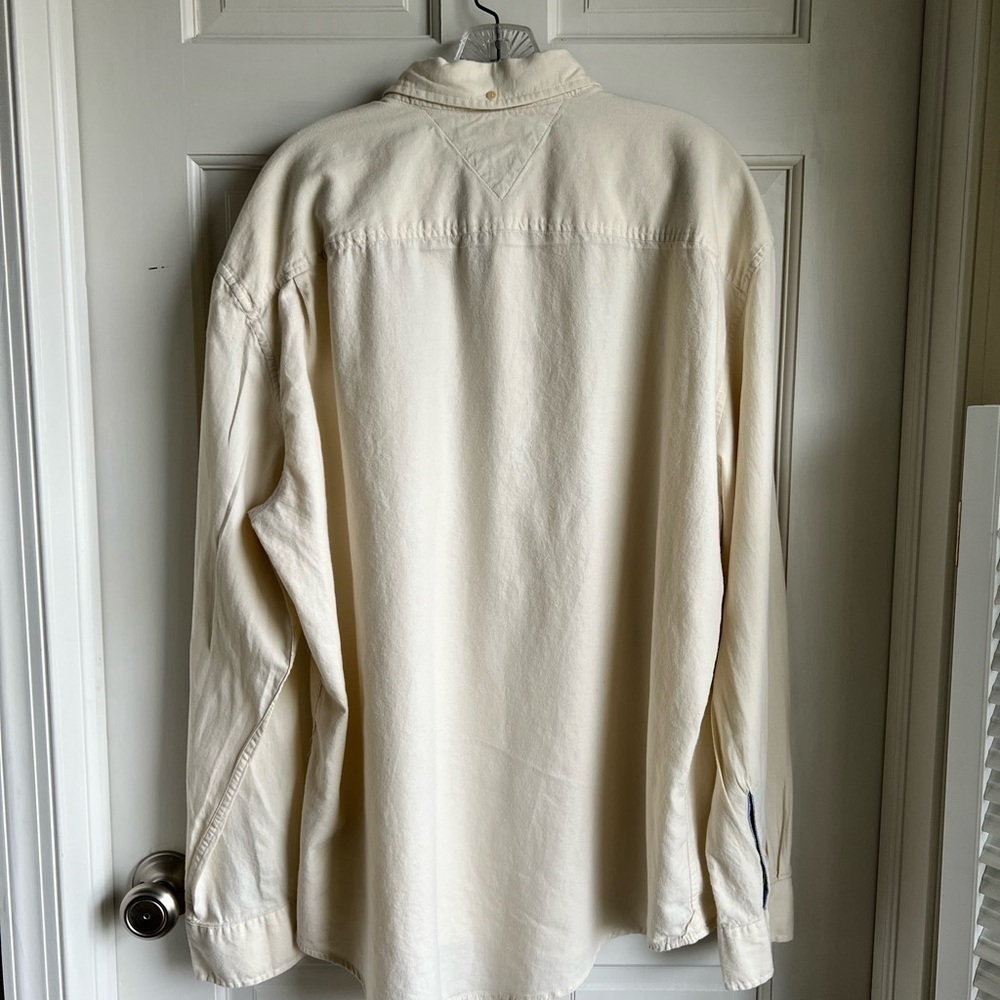 Tommy Hilfiger Custom Fit Men’s Cream Colored Shirt.  Size XXL - Picture 6 of 6